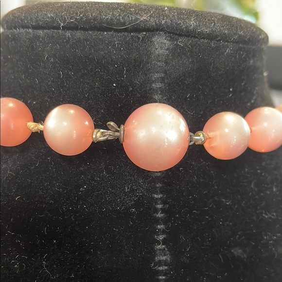 Vintage Pink moonglow necklace.. - Picture 3 of 6